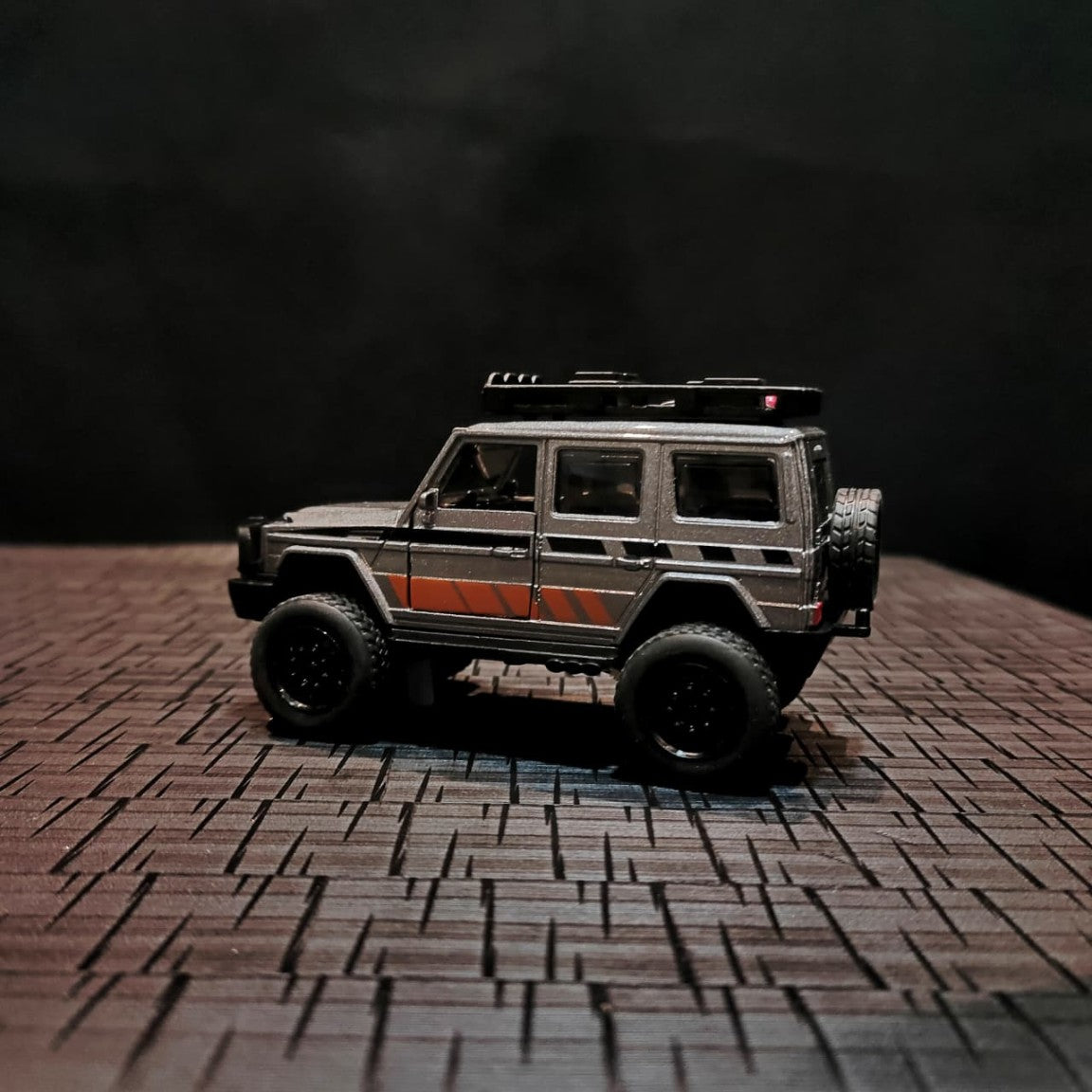 DIECAST G WAGON AMG MODIFIED