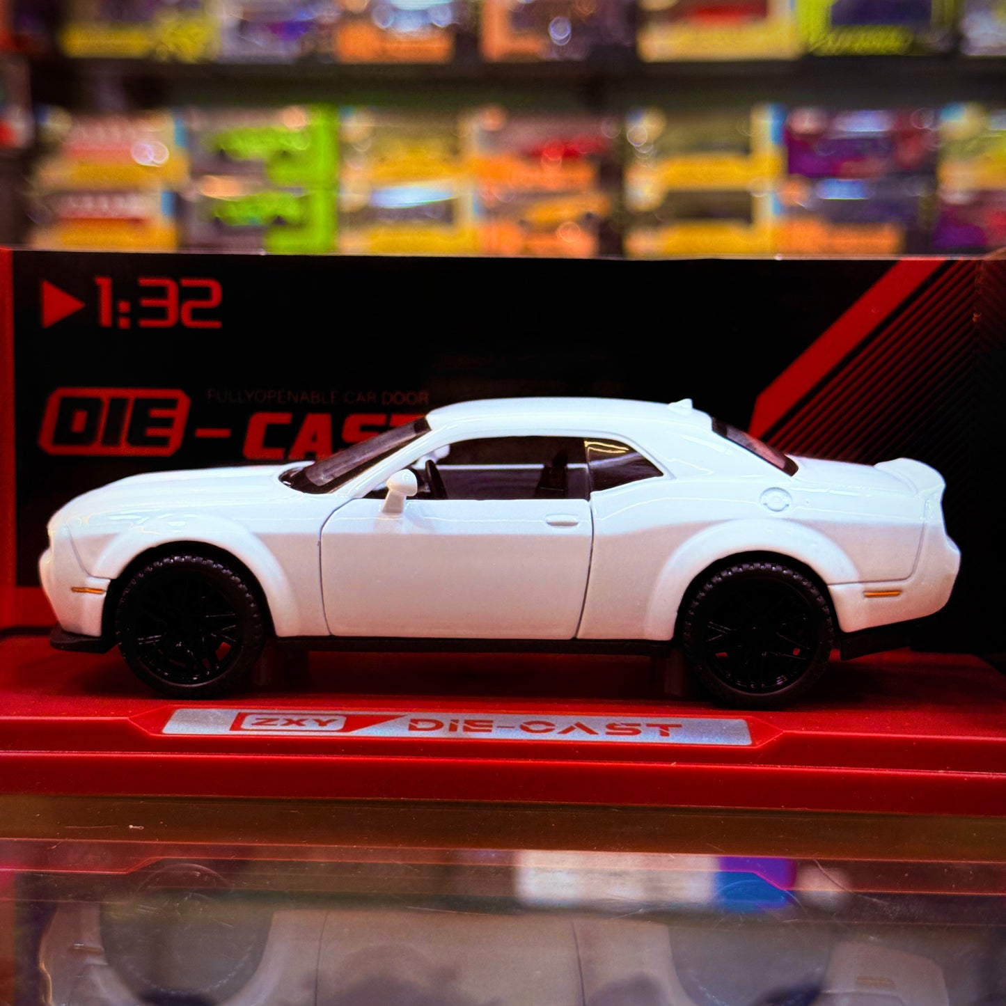 Dodge 1:32 Premium Die-Cast Metal Car | Working Headlight & Sound | Openable Doors | Collector Edition