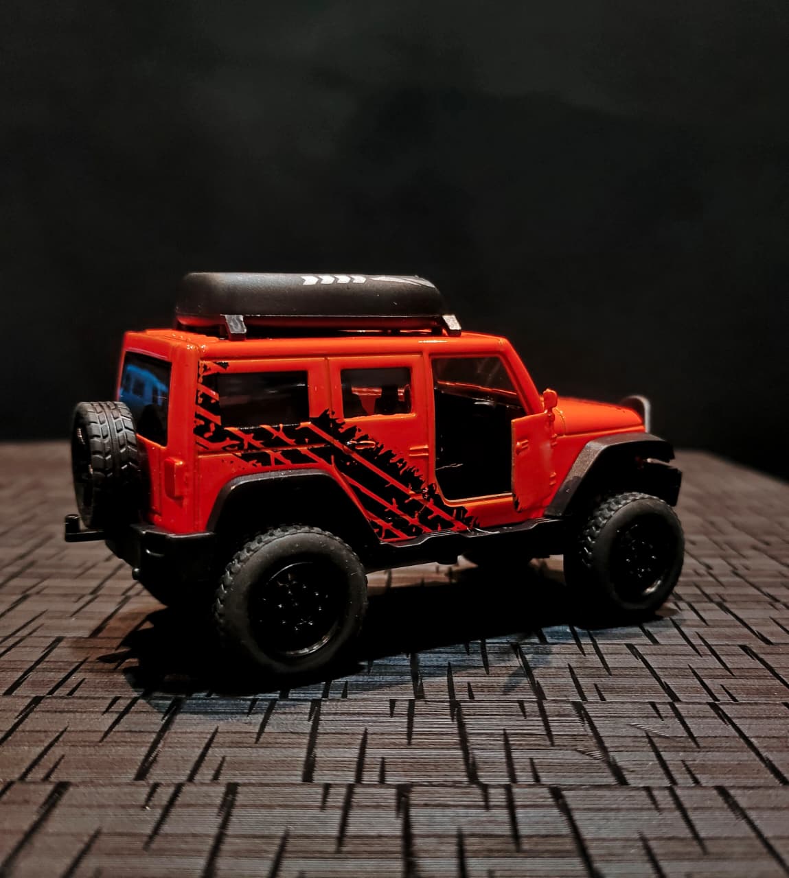 DIECAST JEEP OFF-ROAD