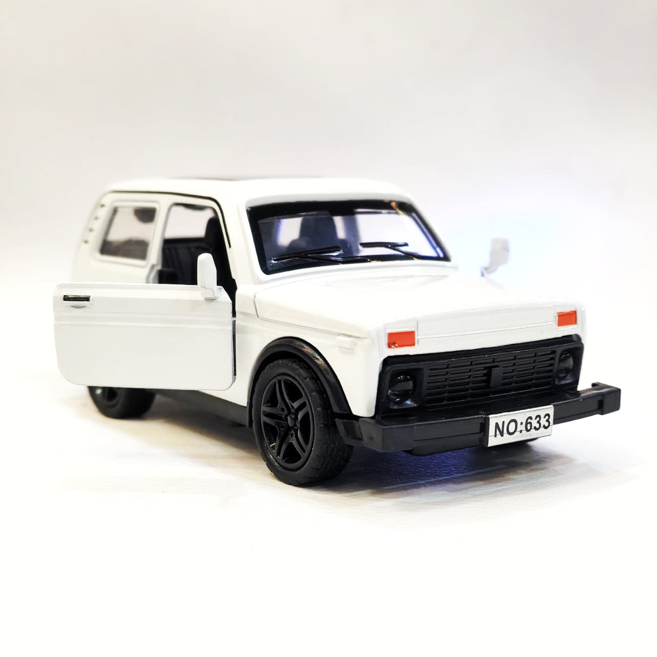 DIECAST LADA NIVA