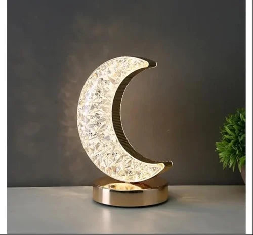 CREATICE TABLE LAMPS